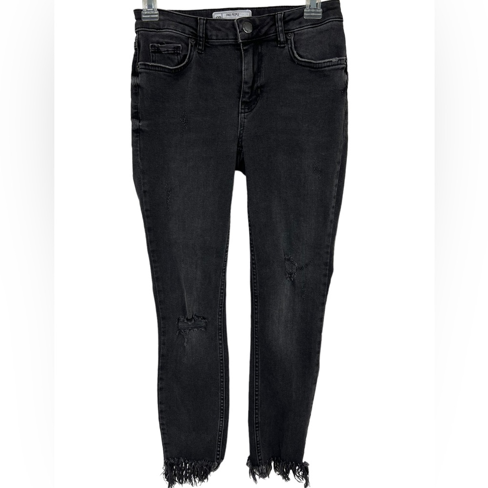 Free People Faded Black Distressed Frayed Hem Fringe Skinny Jeans Size 25 W